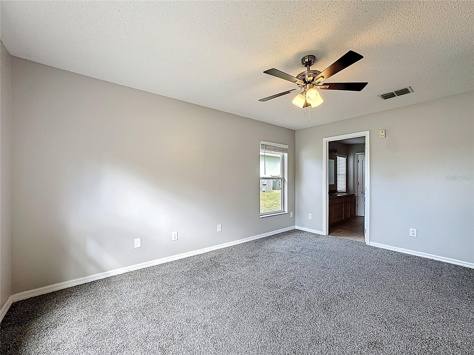 Image 15 of 40 For 1739 Presidio Drive