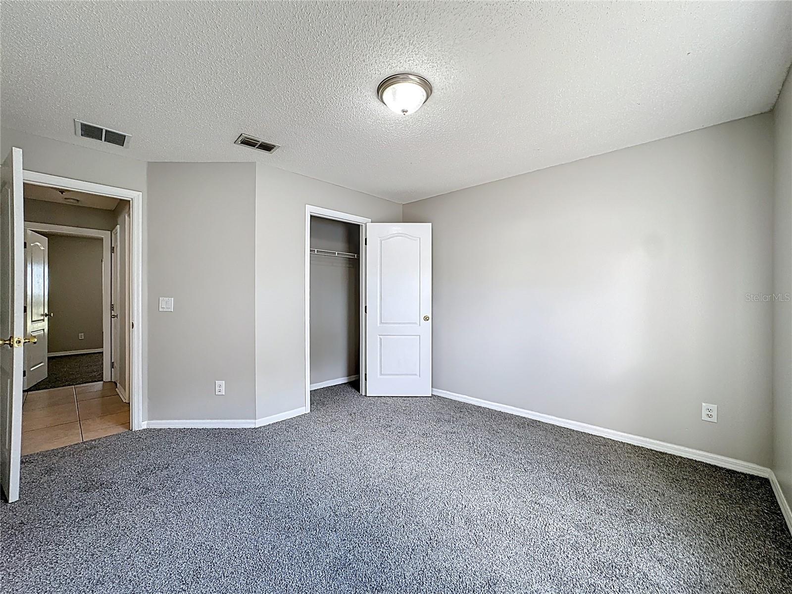 Image 28 of 40 For 1739 Presidio Drive