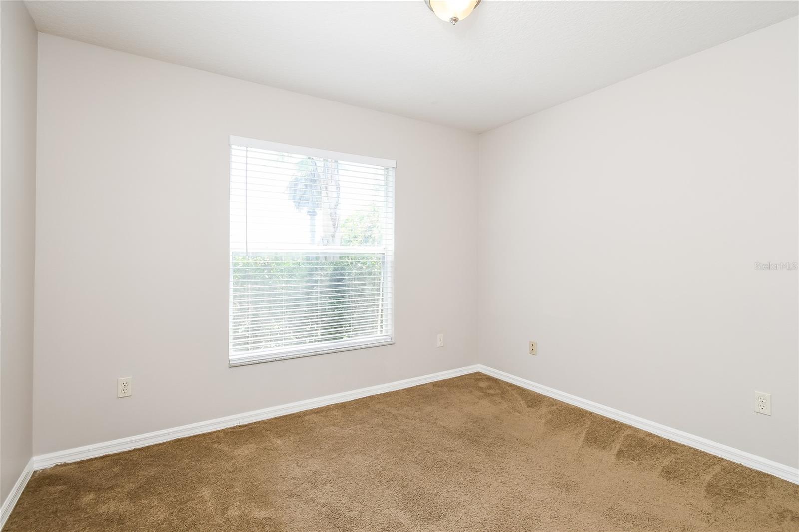 Image 10 of 15 For 15524 Crystal Creek Court