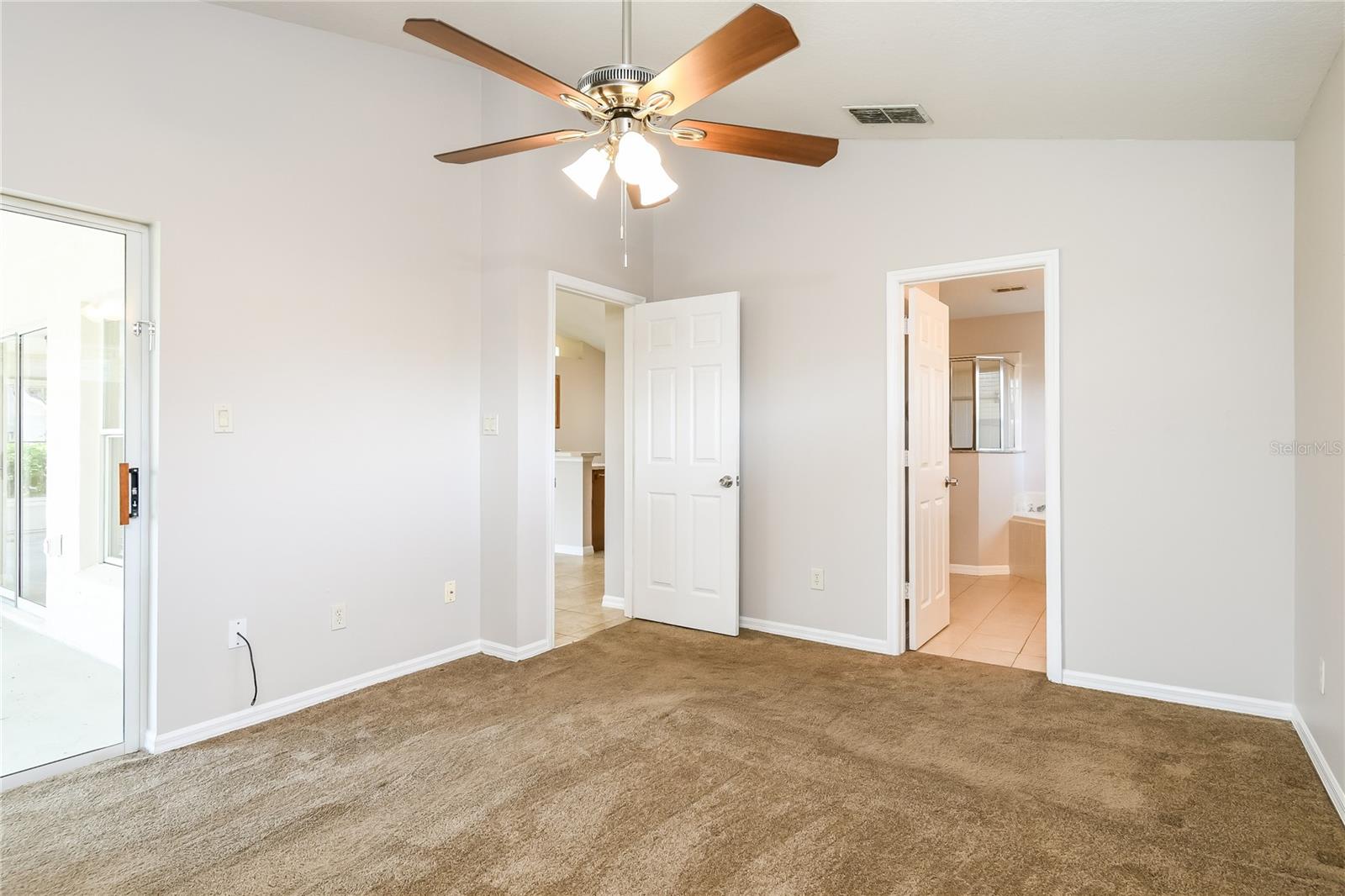 Image 14 of 15 For 15524 Crystal Creek Court