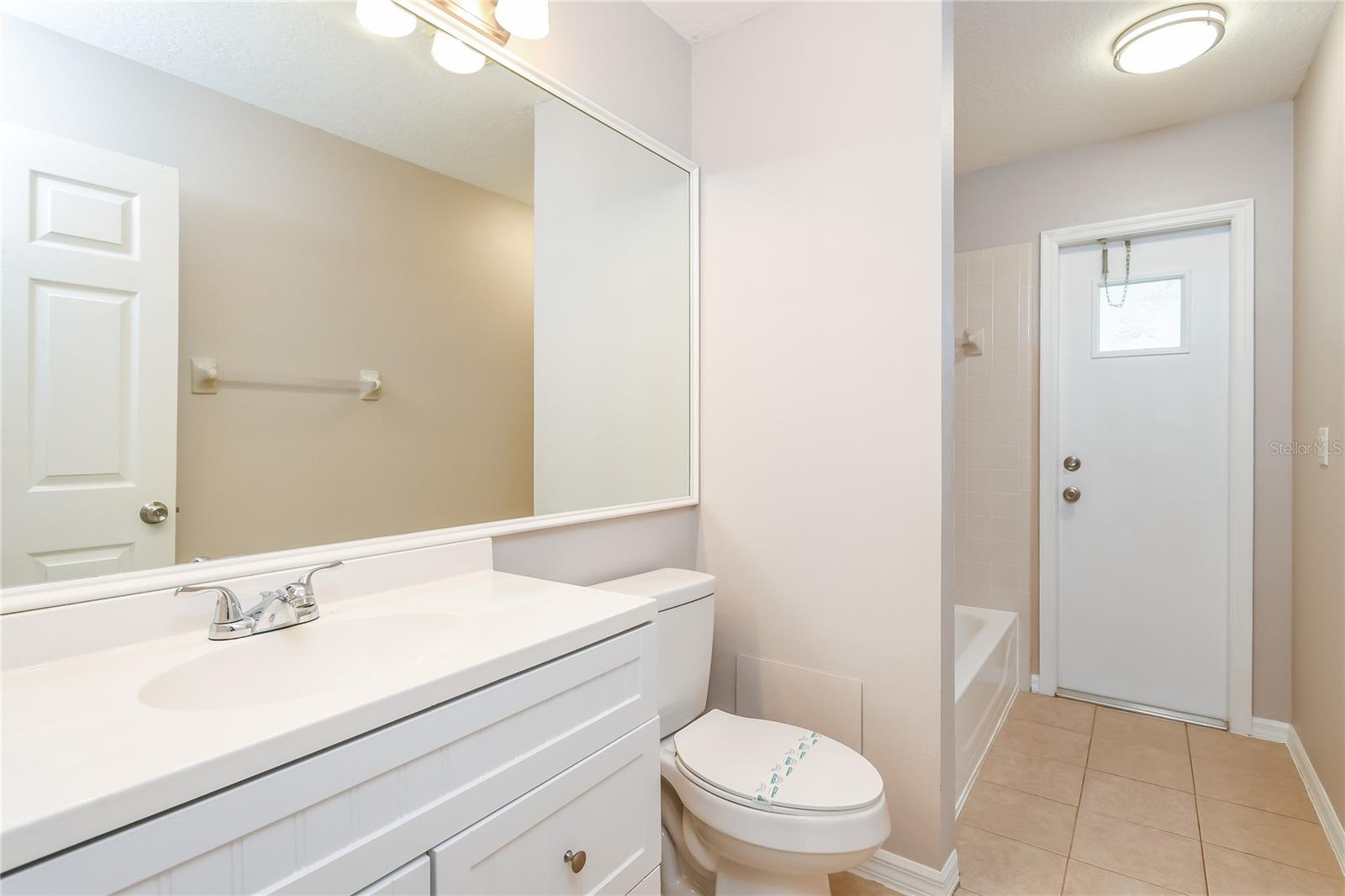 Image 8 of 15 For 15524 Crystal Creek Court