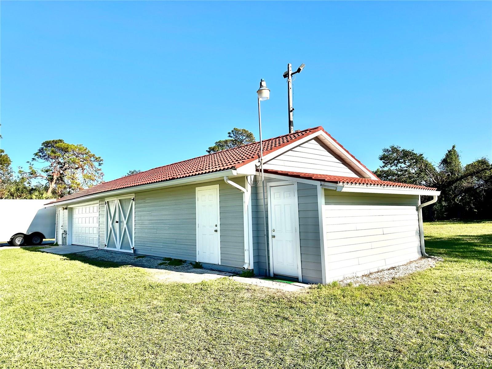 Image 54 of 99 For 1931 Bayshore Drive