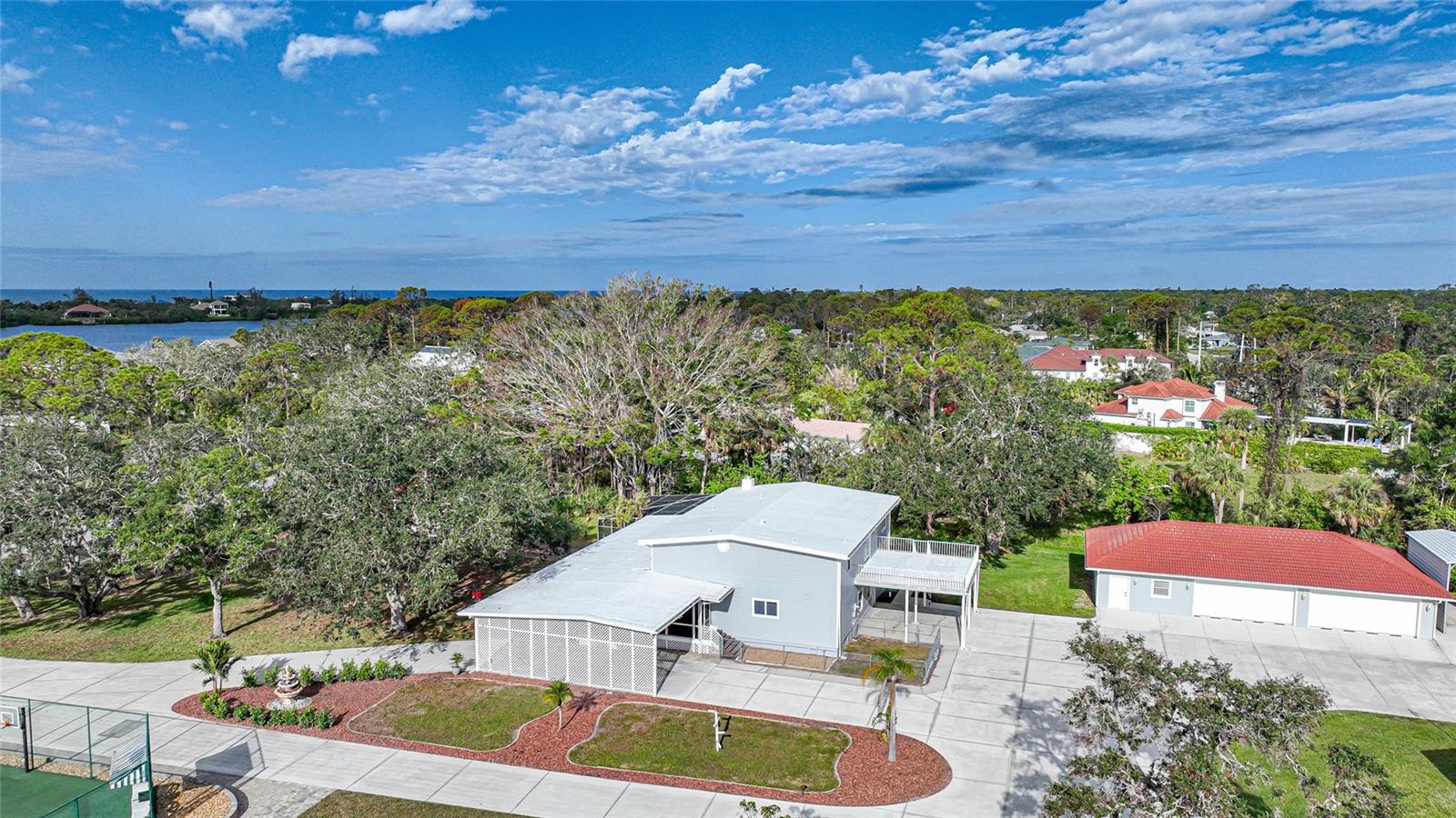 Image 80 of 99 For 1931 Bayshore Drive