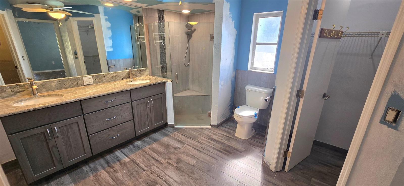 Image 13 of 24 For 1369 Kensington Street