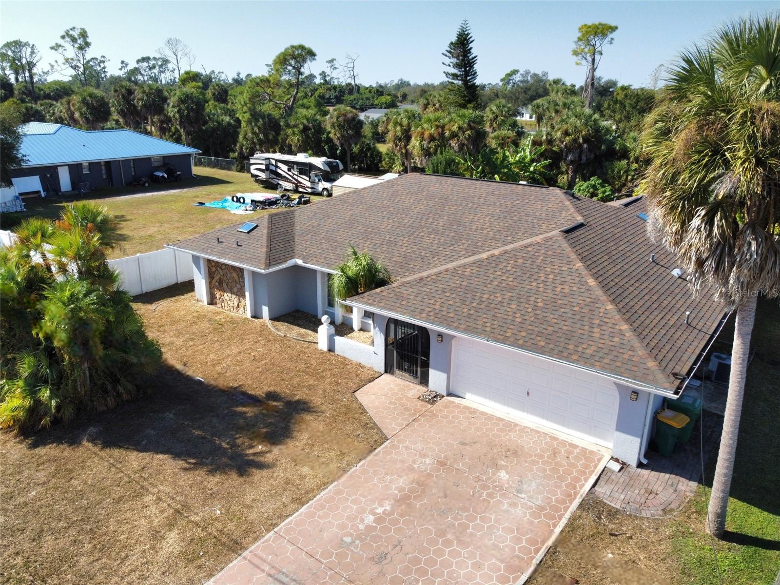 Image 2 of 24 For 1369 Kensington Street