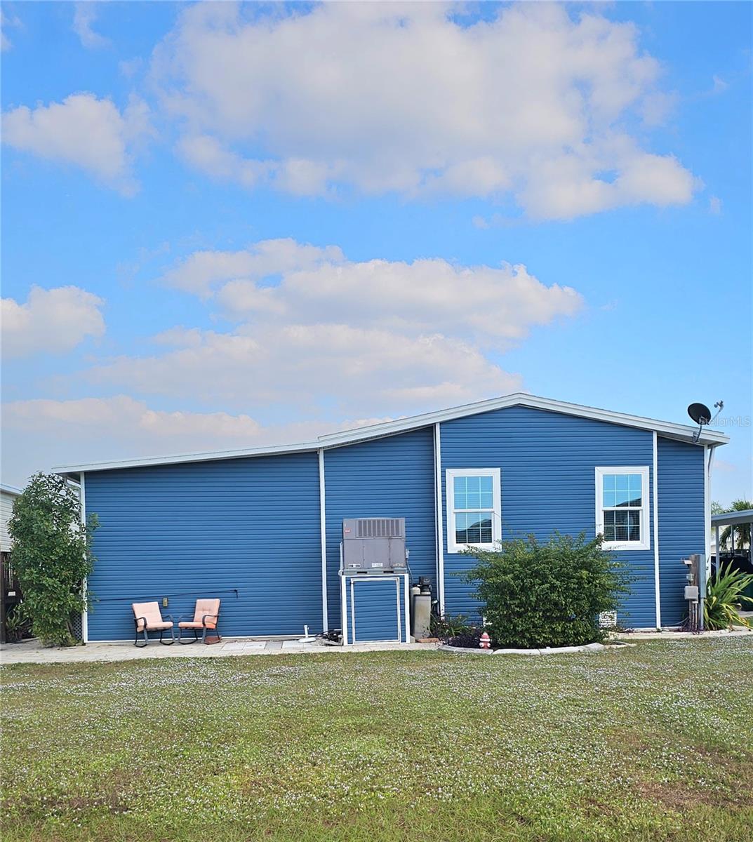 Image 26 of 29 For 4 Hague Road Drive