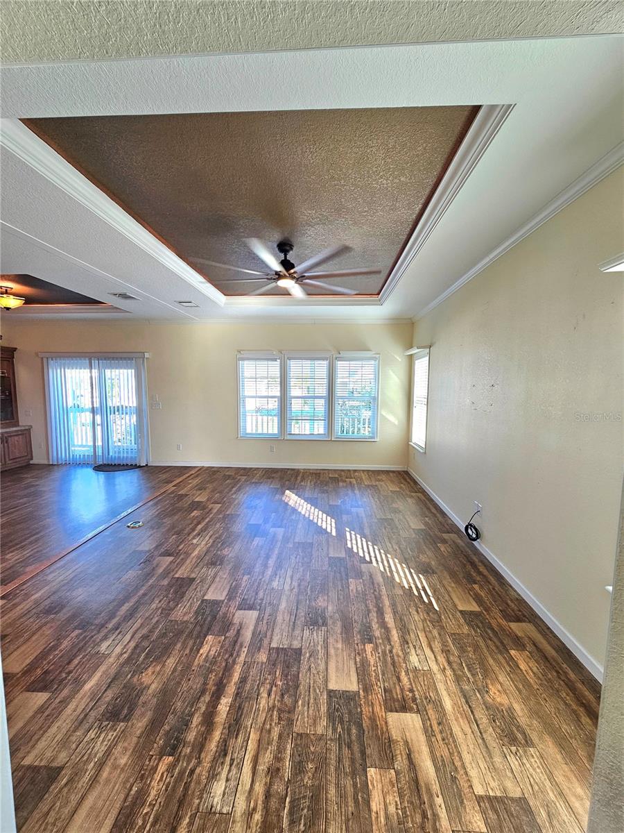 Image 3 of 29 For 4 Hague Road Drive