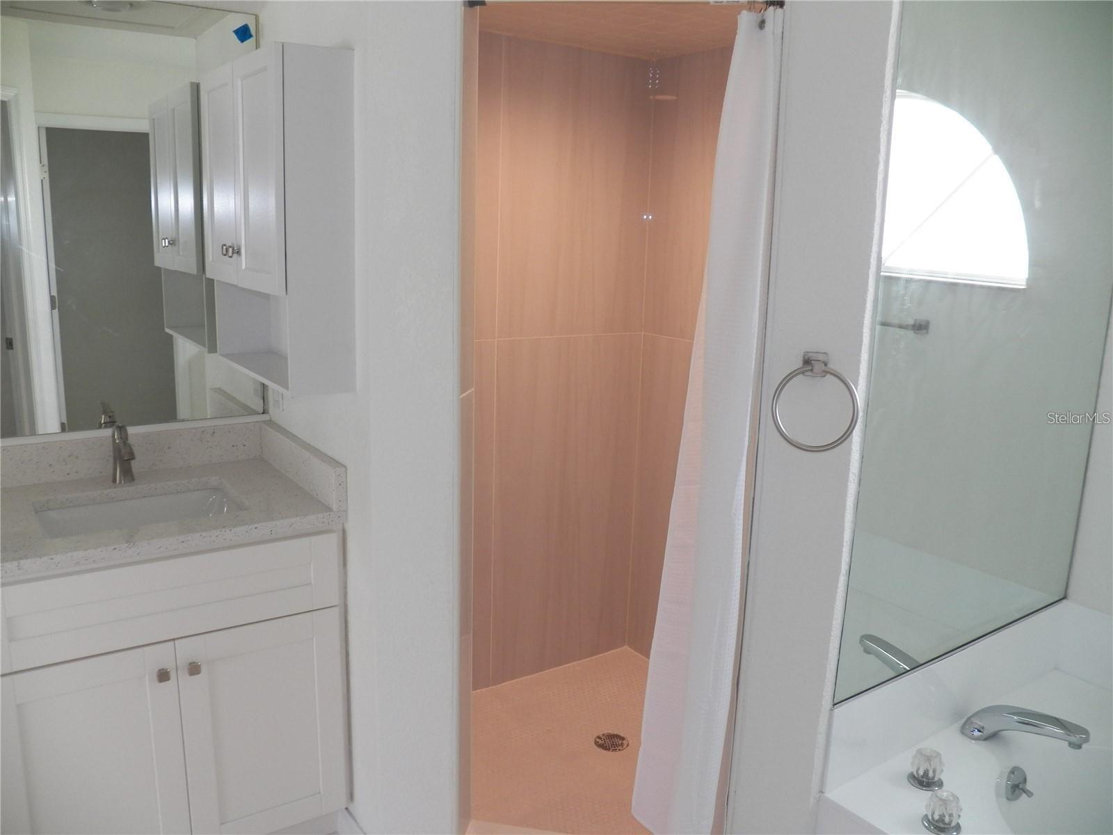 Image 16 of 26 For 23167 Turnbull Avenue