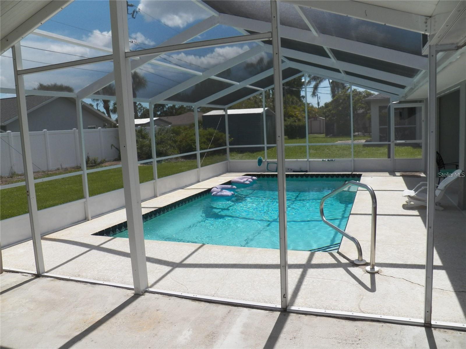 Image 7 of 26 For 23167 Turnbull Avenue