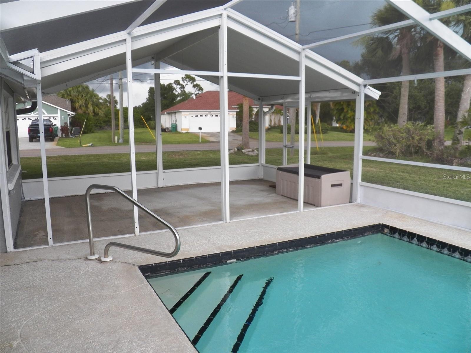 Image 8 of 26 For 23167 Turnbull Avenue