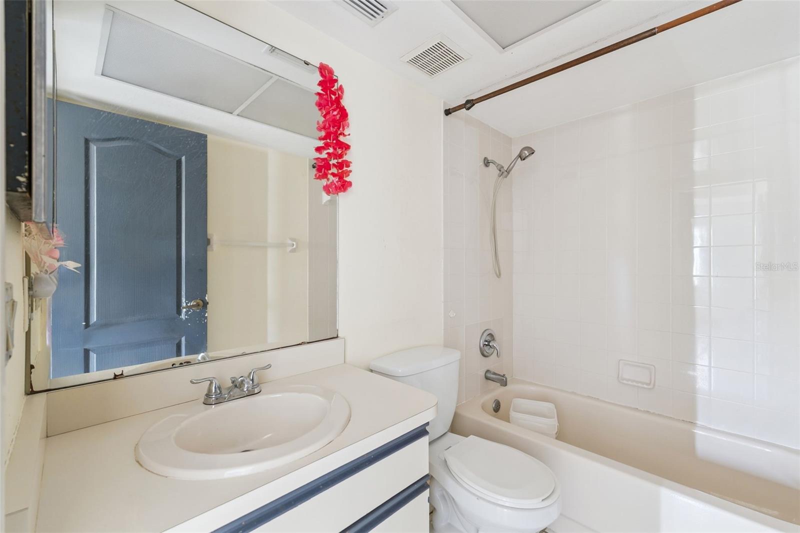 Image 16 of 18 For 4306 Madeira Court 3335