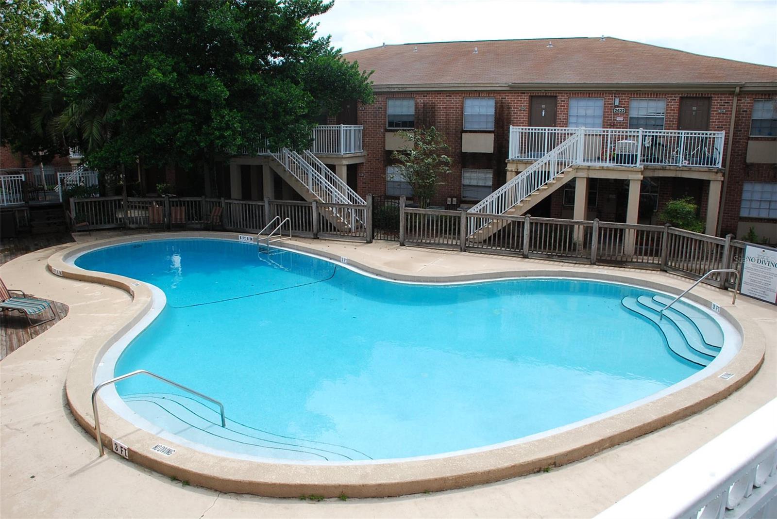 Image 18 of 25 For 480 Banyon Tree Circle 102