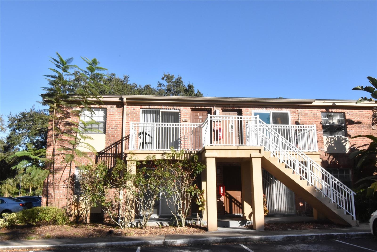 Image 25 of 25 For 480 Banyon Tree Circle 102