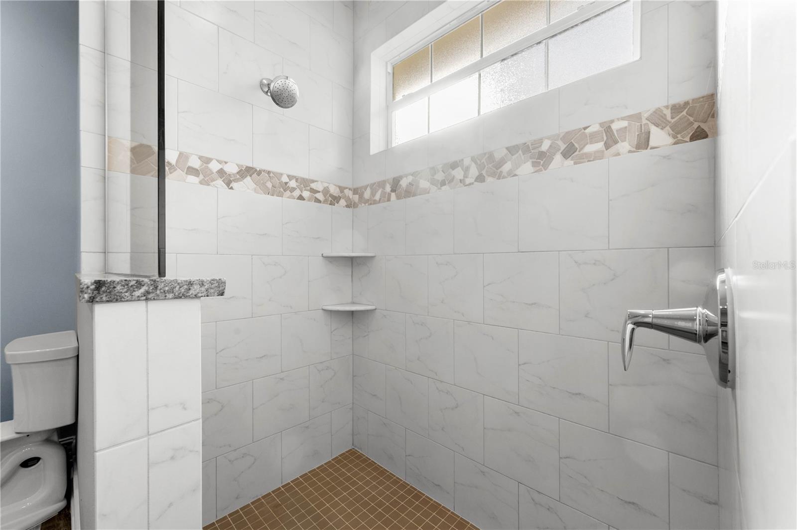 Image 45 of 77 For 241 Annapolis Lane