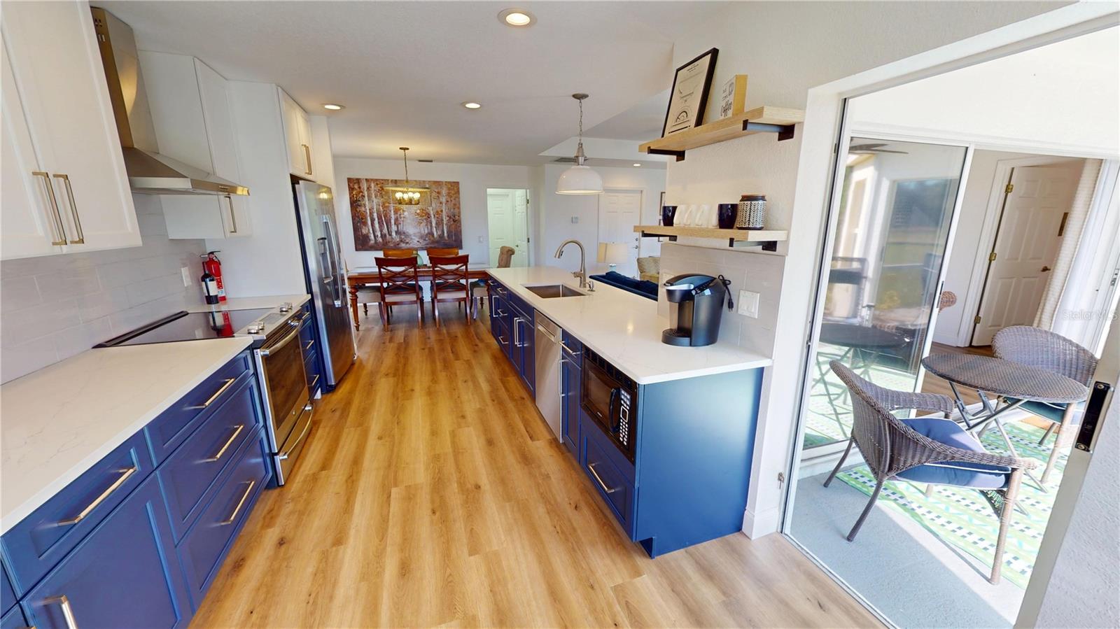 Image 12 of 38 For 10322 Arrowhead Drive