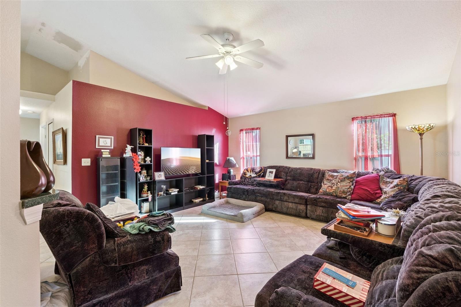 Image 11 of 35 For 1030 High Ridge Court