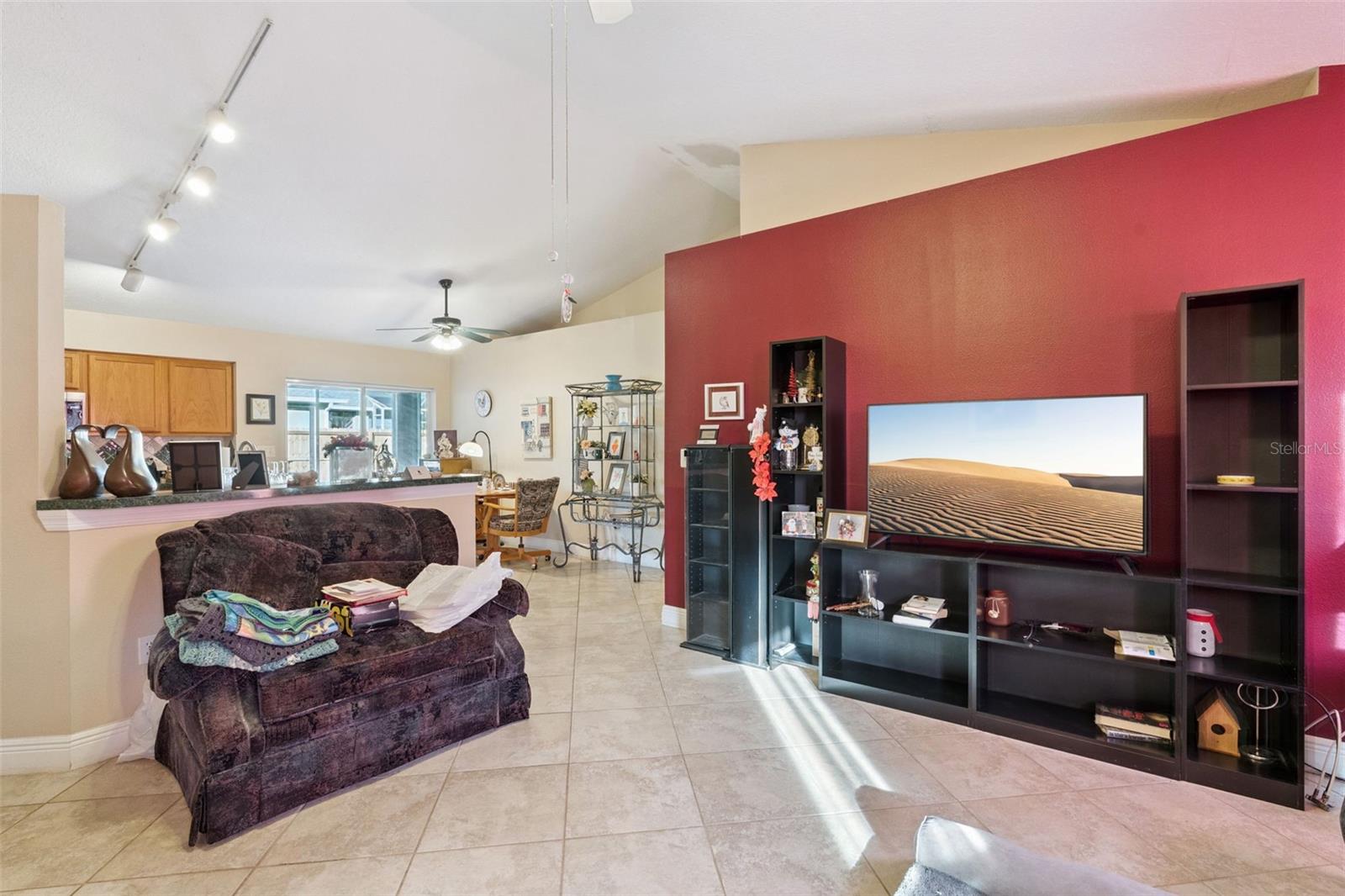 Image 13 of 35 For 1030 High Ridge Court