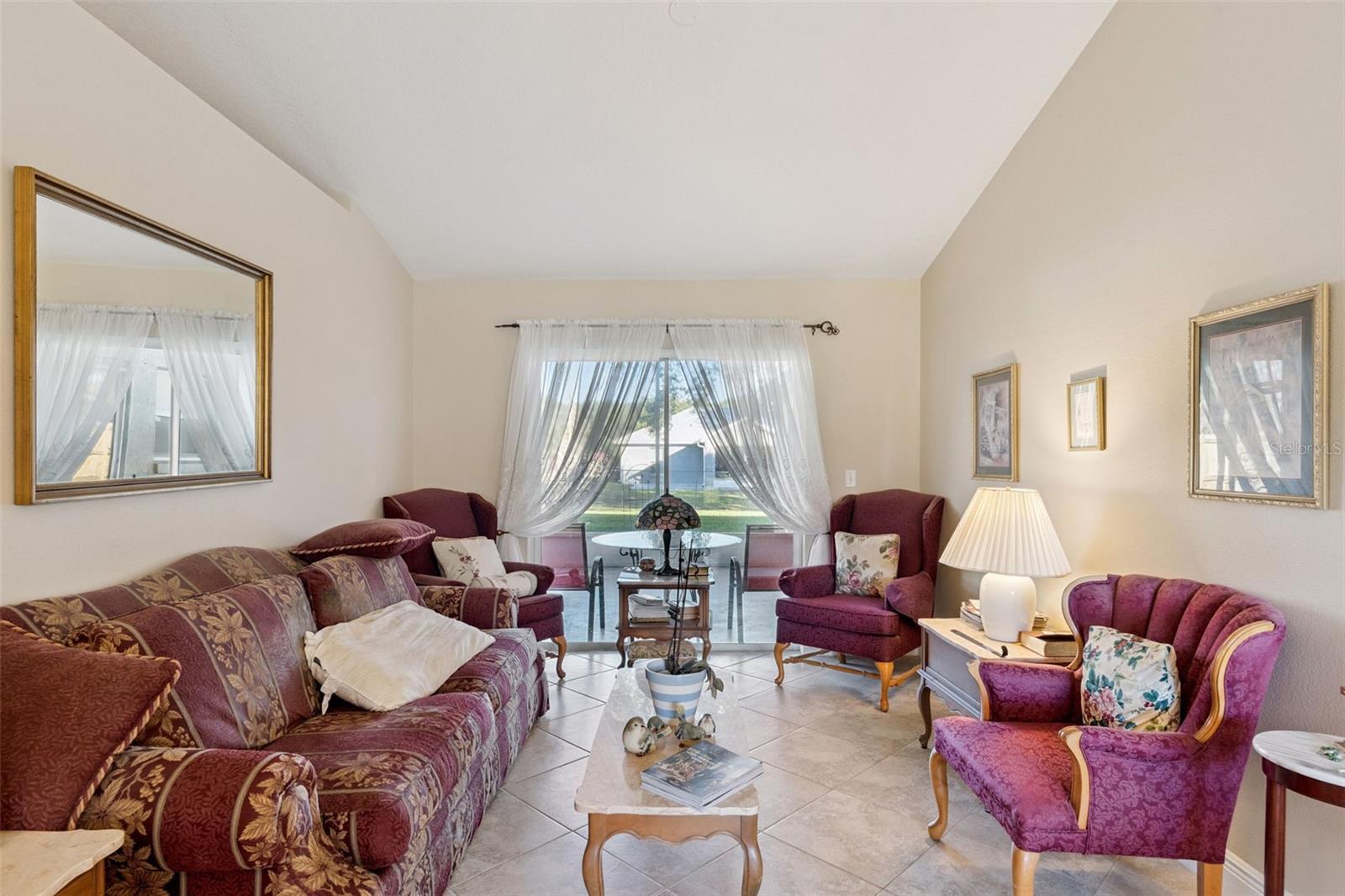 Image 8 of 35 For 1030 High Ridge Court