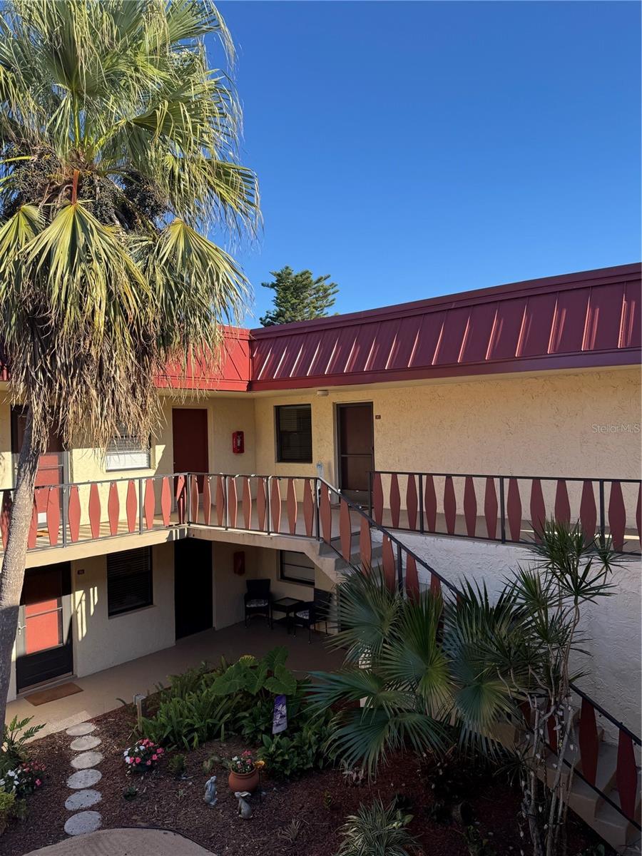 Image 11 of 25 For 78 Boundary Boulevard 193