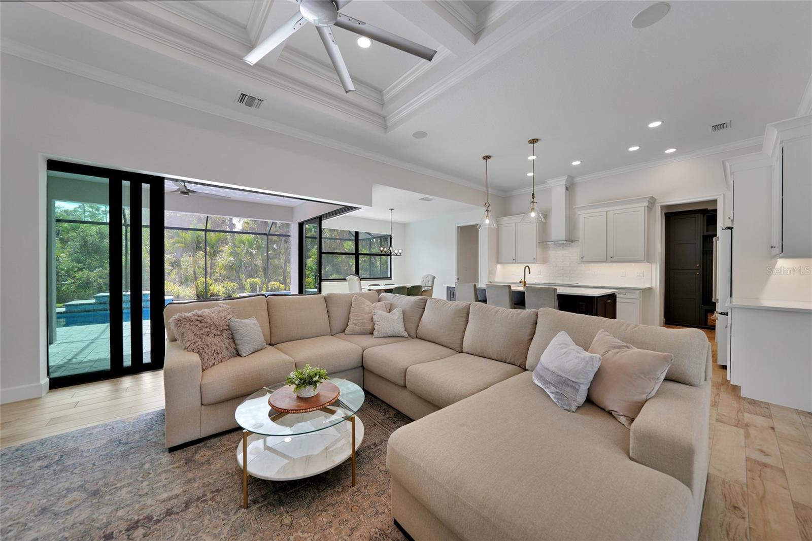 Image 14 of 68 For 5711 Nymph Avenue