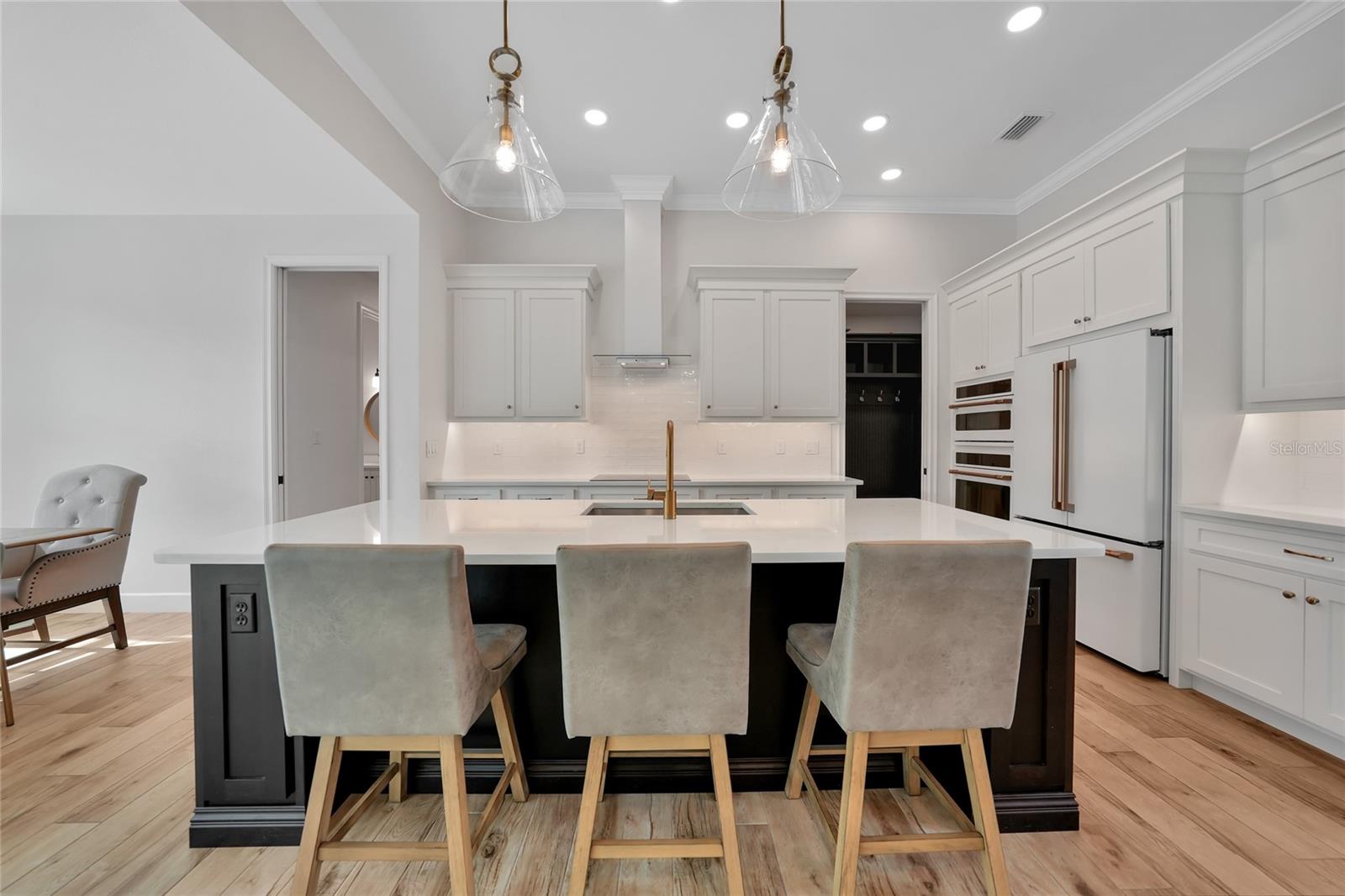 Image 21 of 68 For 5711 Nymph Avenue