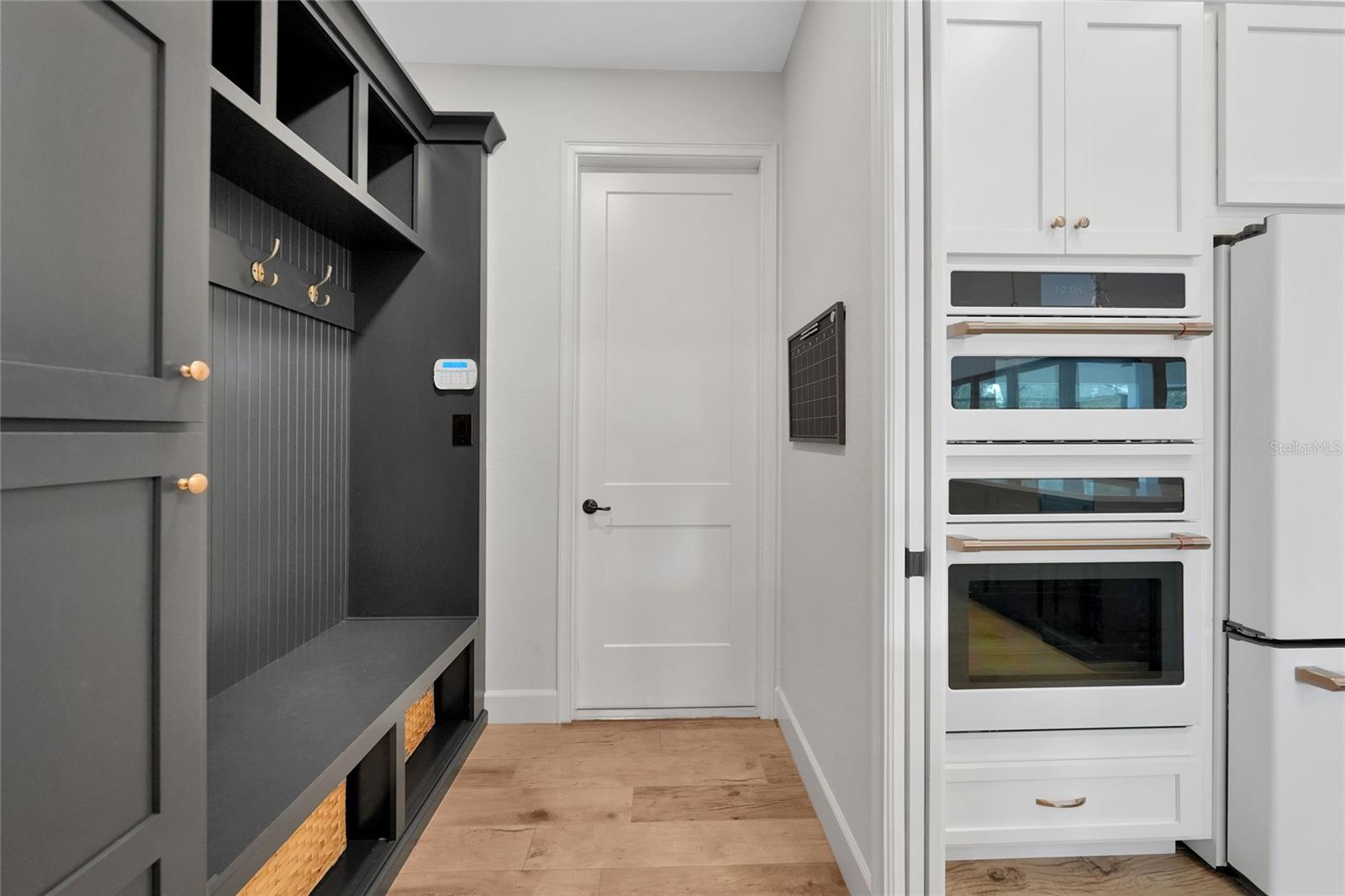 Image 23 of 68 For 5711 Nymph Avenue