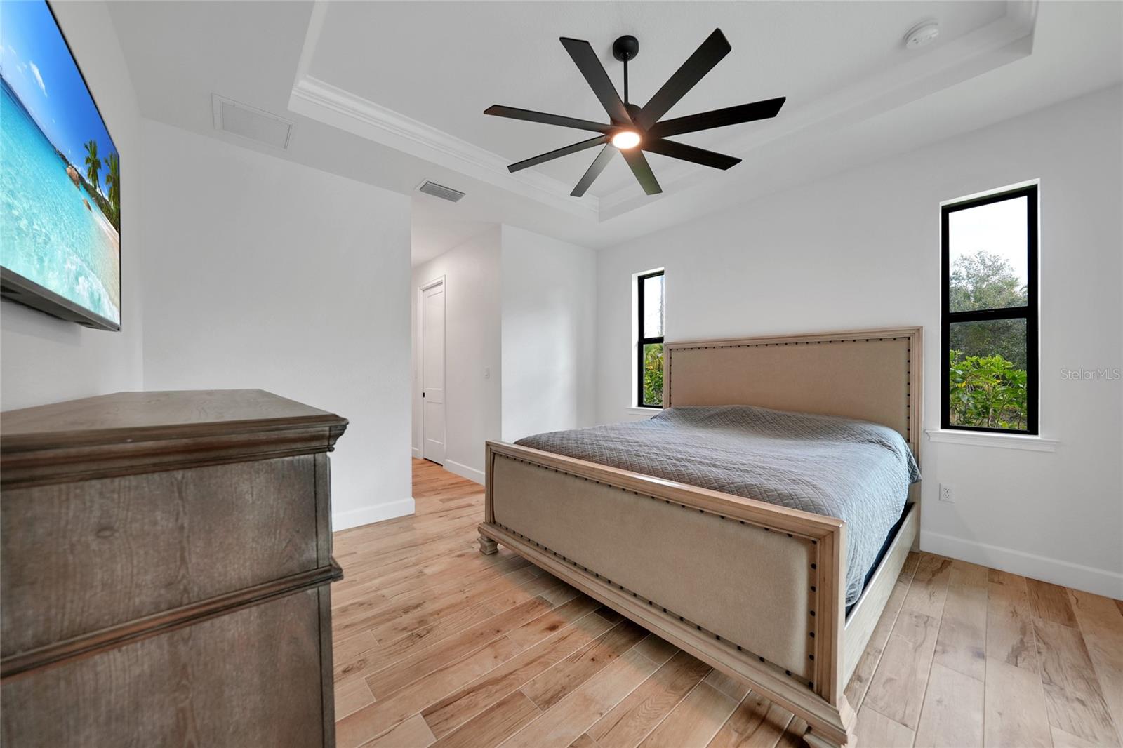 Image 25 of 68 For 5711 Nymph Avenue