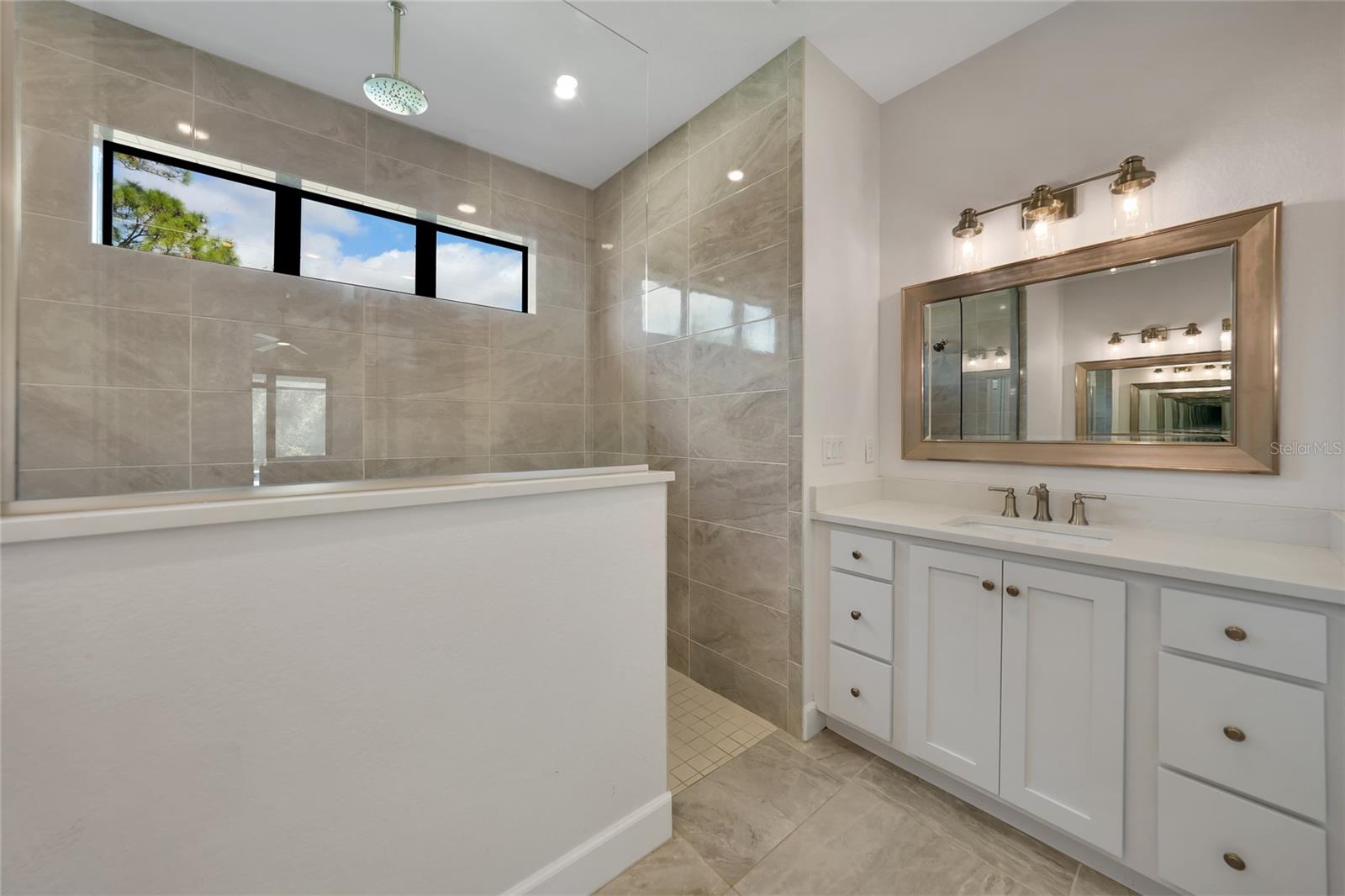 Image 30 of 68 For 5711 Nymph Avenue