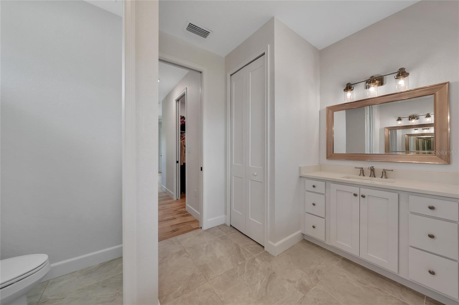 Image 31 of 68 For 5711 Nymph Avenue