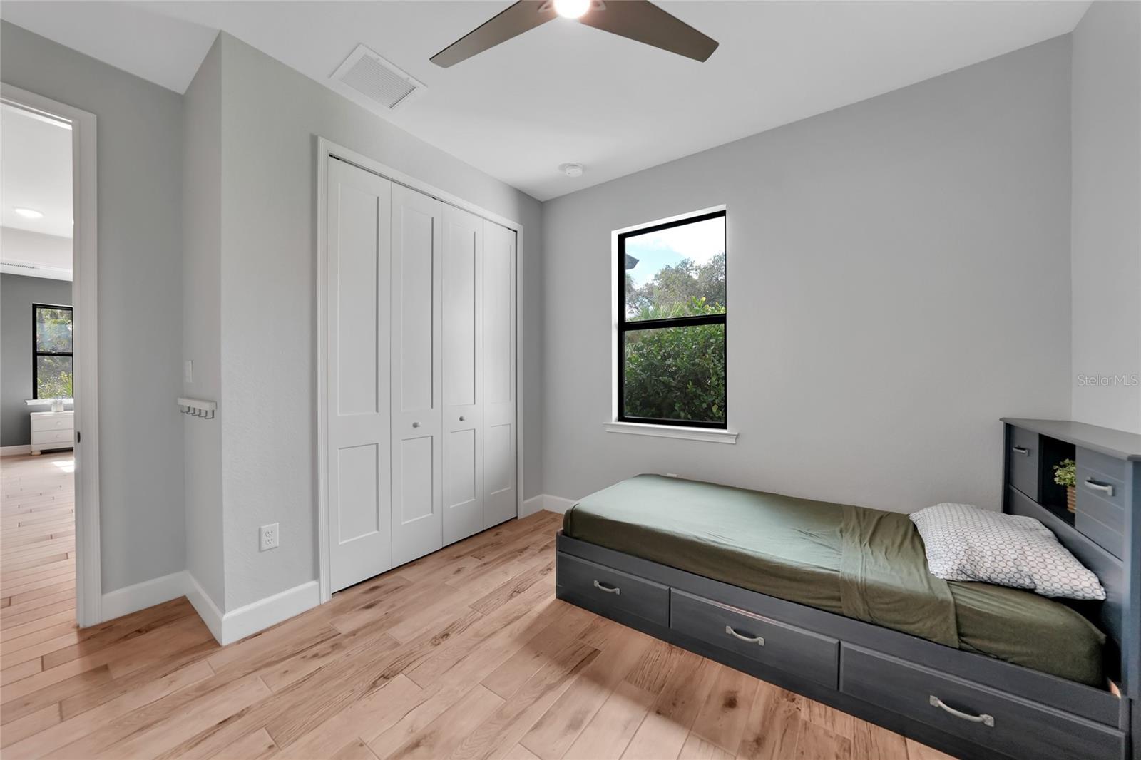 Image 35 of 68 For 5711 Nymph Avenue