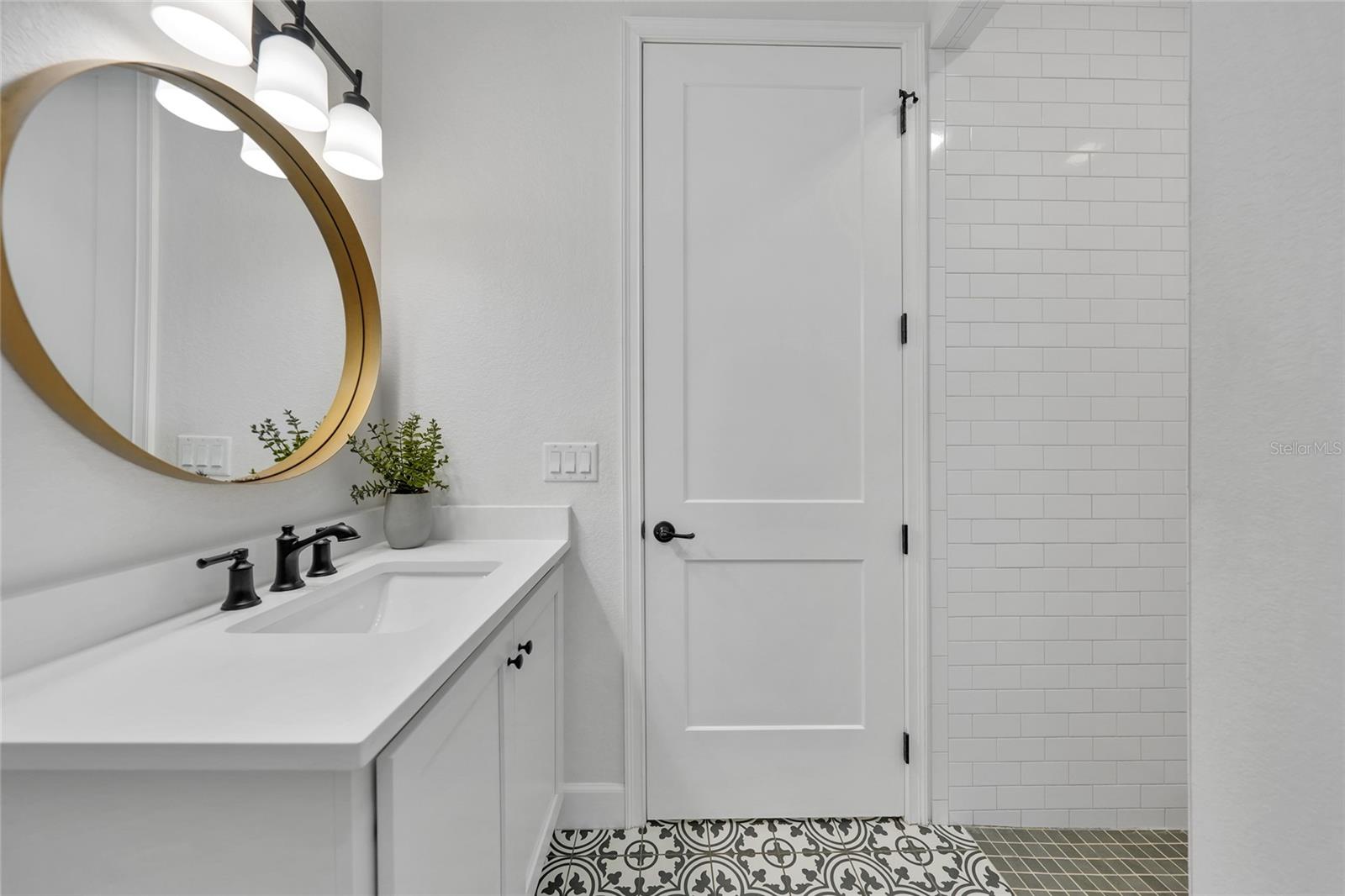 Image 39 of 68 For 5711 Nymph Avenue