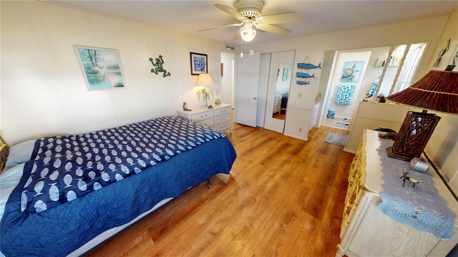 Image 19 of 32 For 4361 Riverside Drive