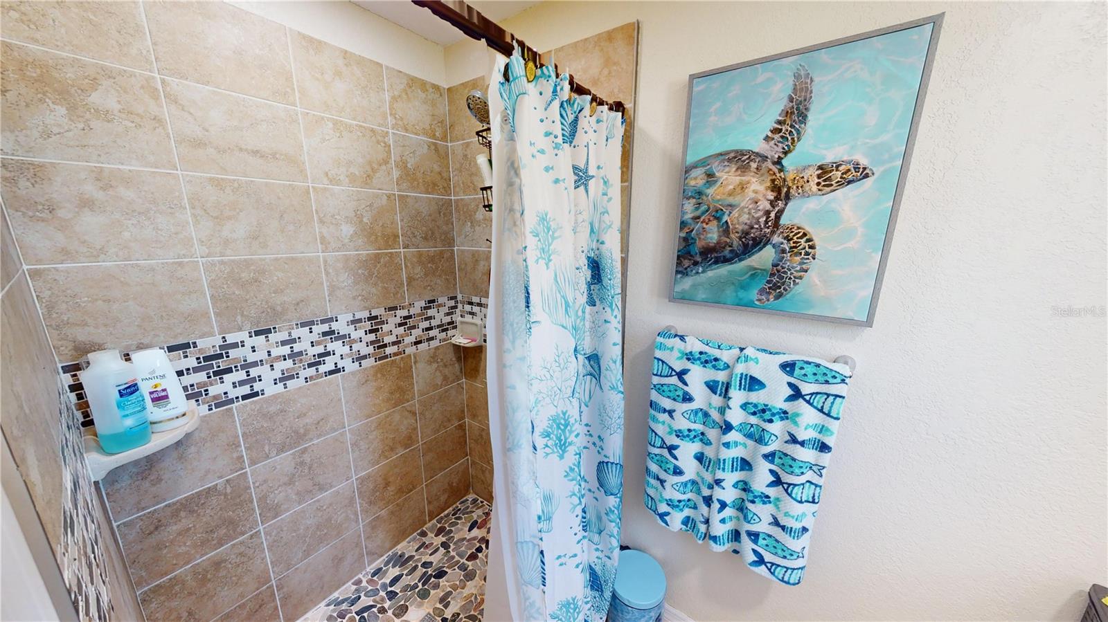 Image 22 of 32 For 4361 Riverside Drive