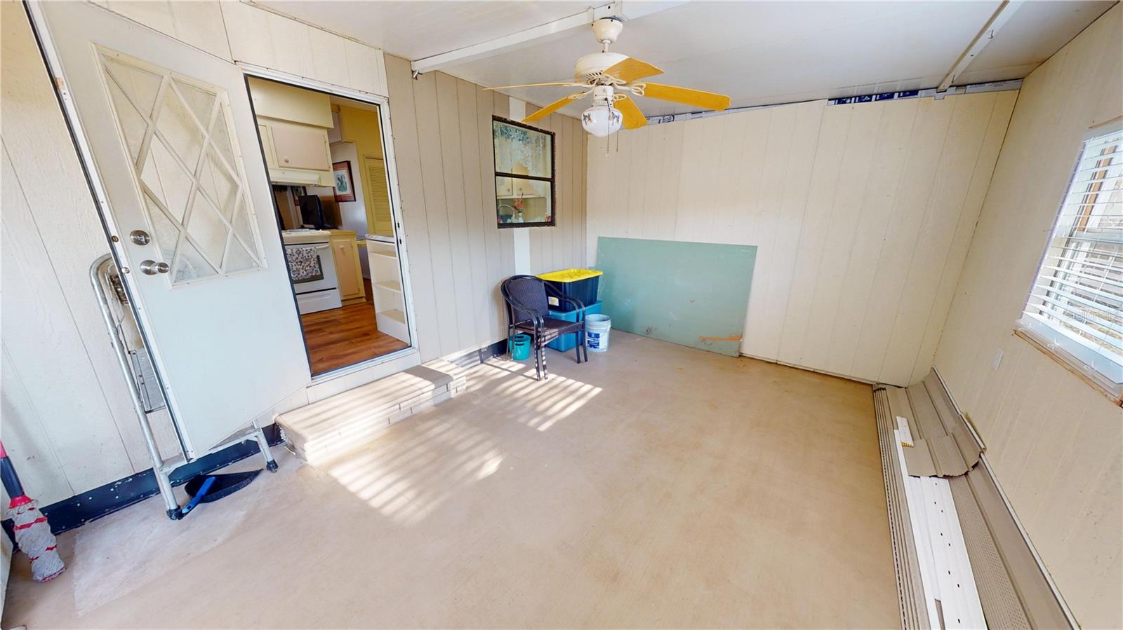 Image 24 of 32 For 4361 Riverside Drive