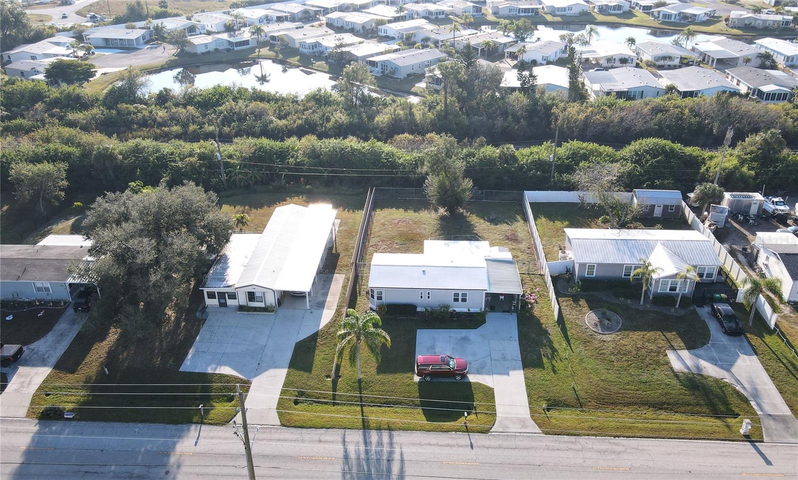 Image 28 of 32 For 4361 Riverside Drive