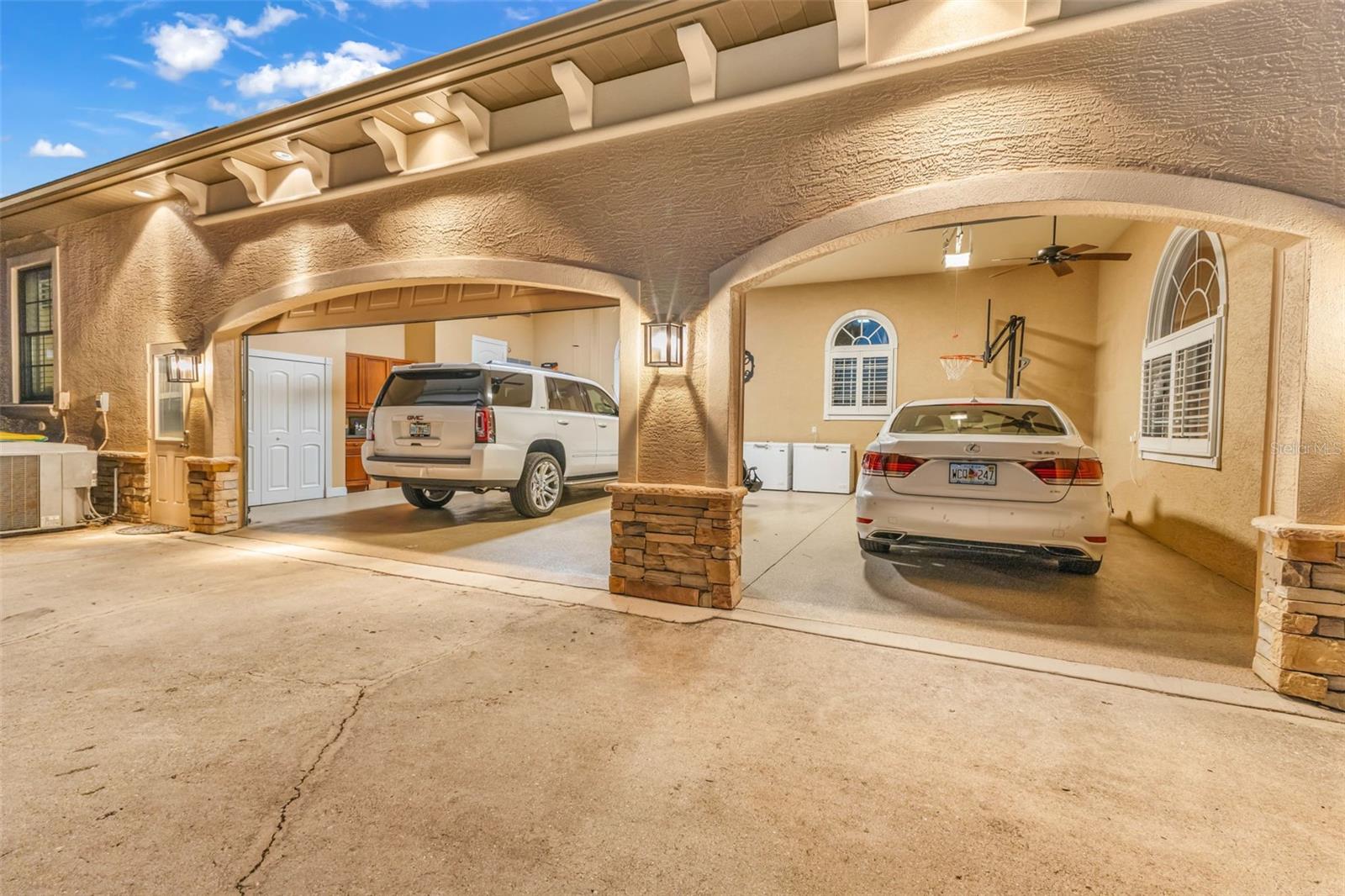 Image 92 of 95 For 5644 Blackjack Court S