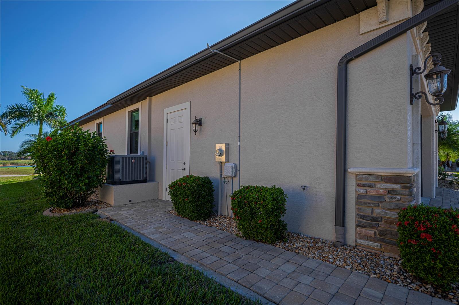 Image 84 of 100 For 259 Madrid Boulevard