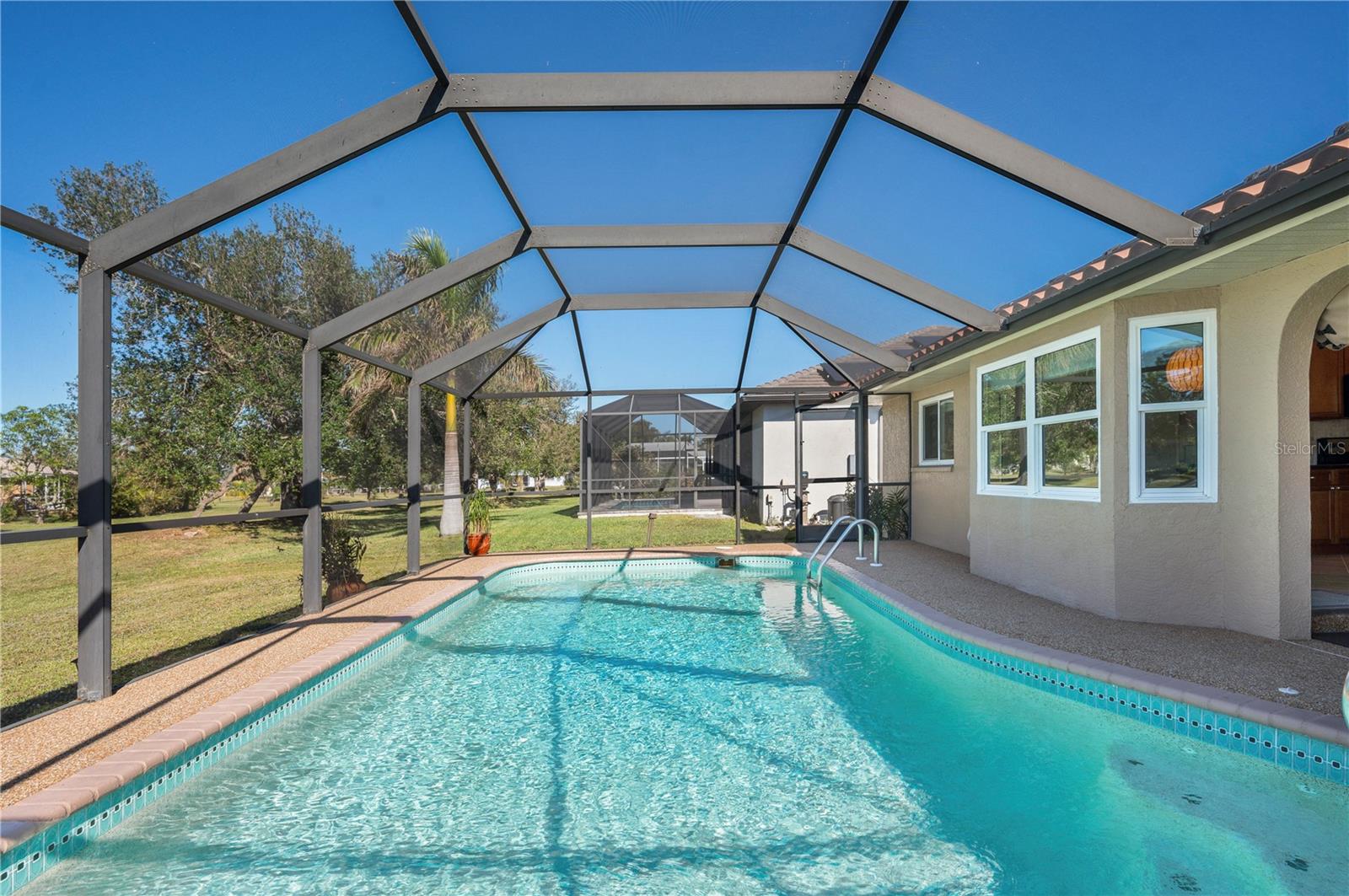 Image 42 of 62 For 2935 Magdalina Drive