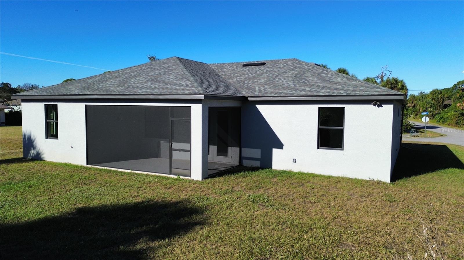 Image 19 of 28 For 2044 Nimbus Drive