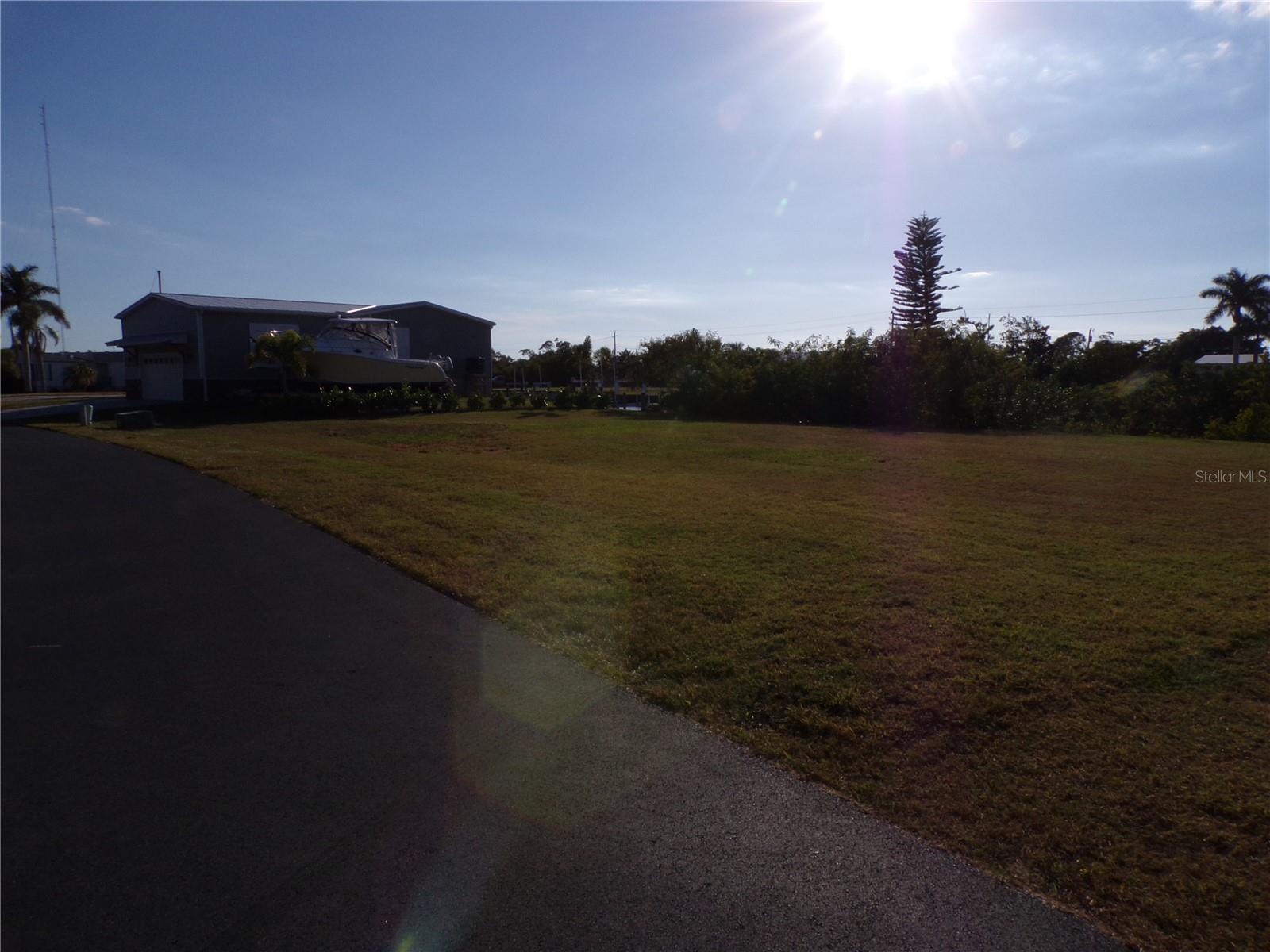 Image 7 of 19 For 4421 Pelican Pointe Drive