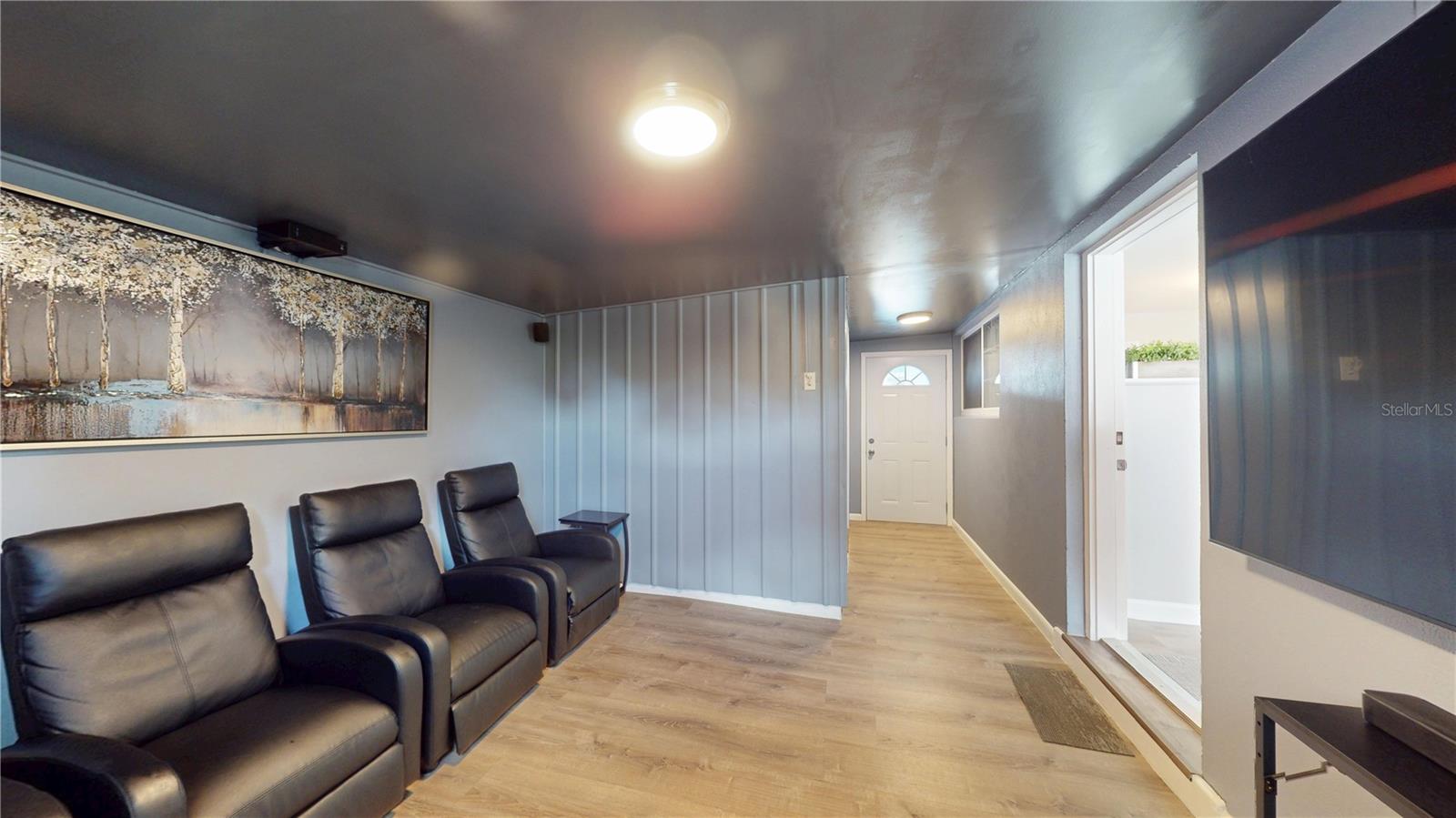 Image 14 of 35 For 20407 Albury Drive