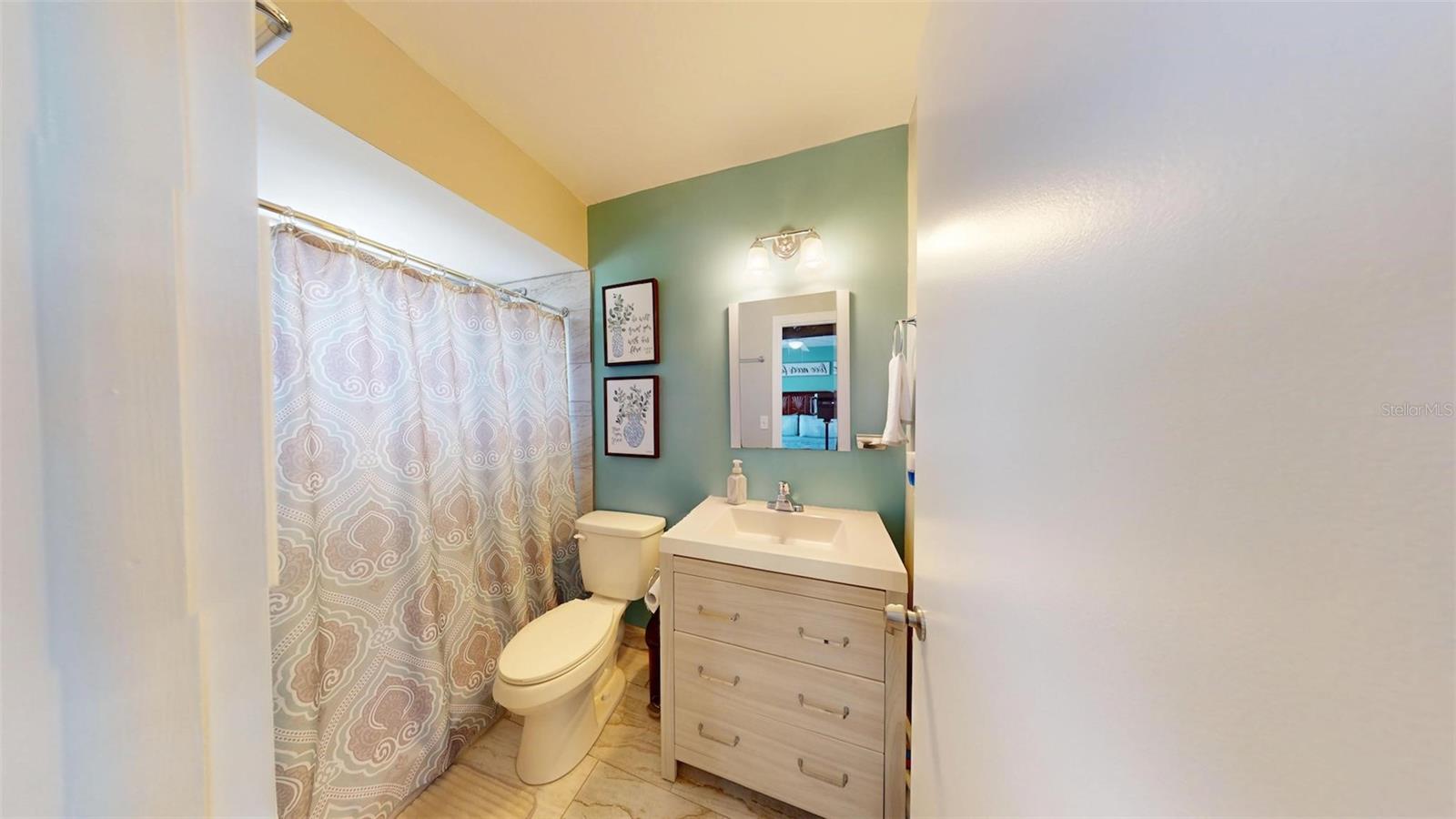 Image 31 of 35 For 20407 Albury Drive