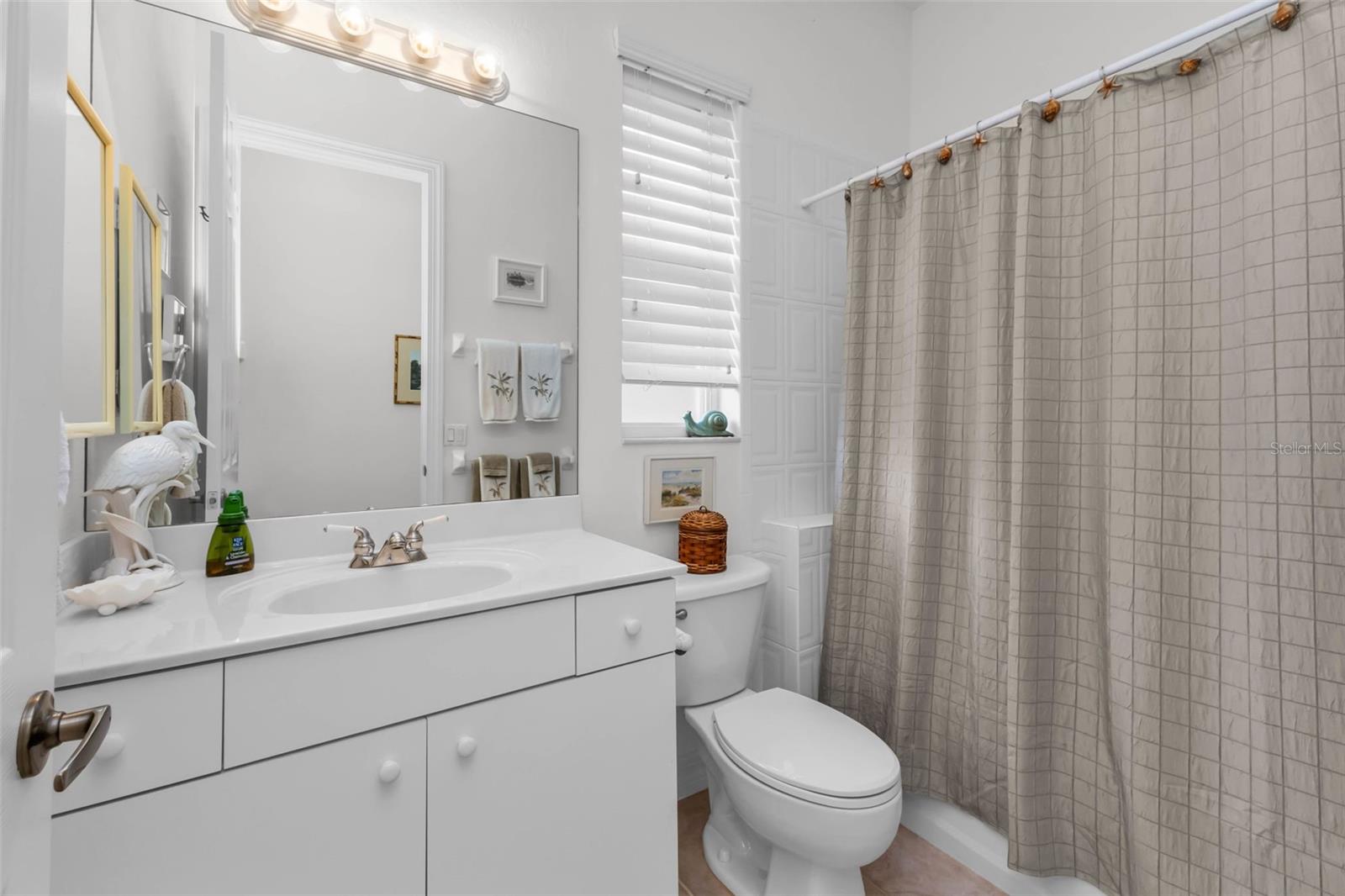 Image 30 of 62 For 1605 Atares Drive 112