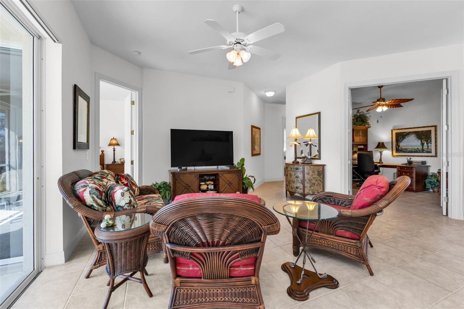 Image 8 of 62 For 1605 Atares Drive 112