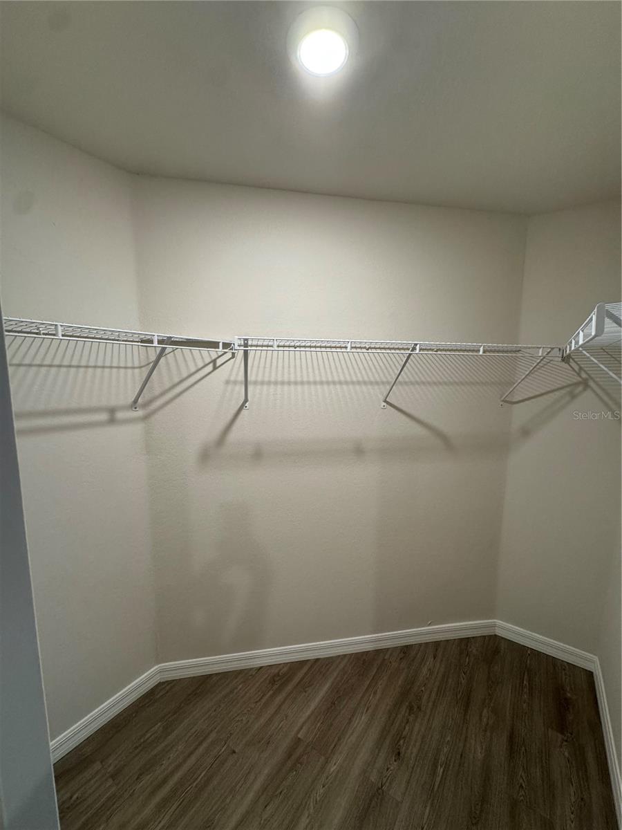 Image 13 of 20 For 27217 Washington Street