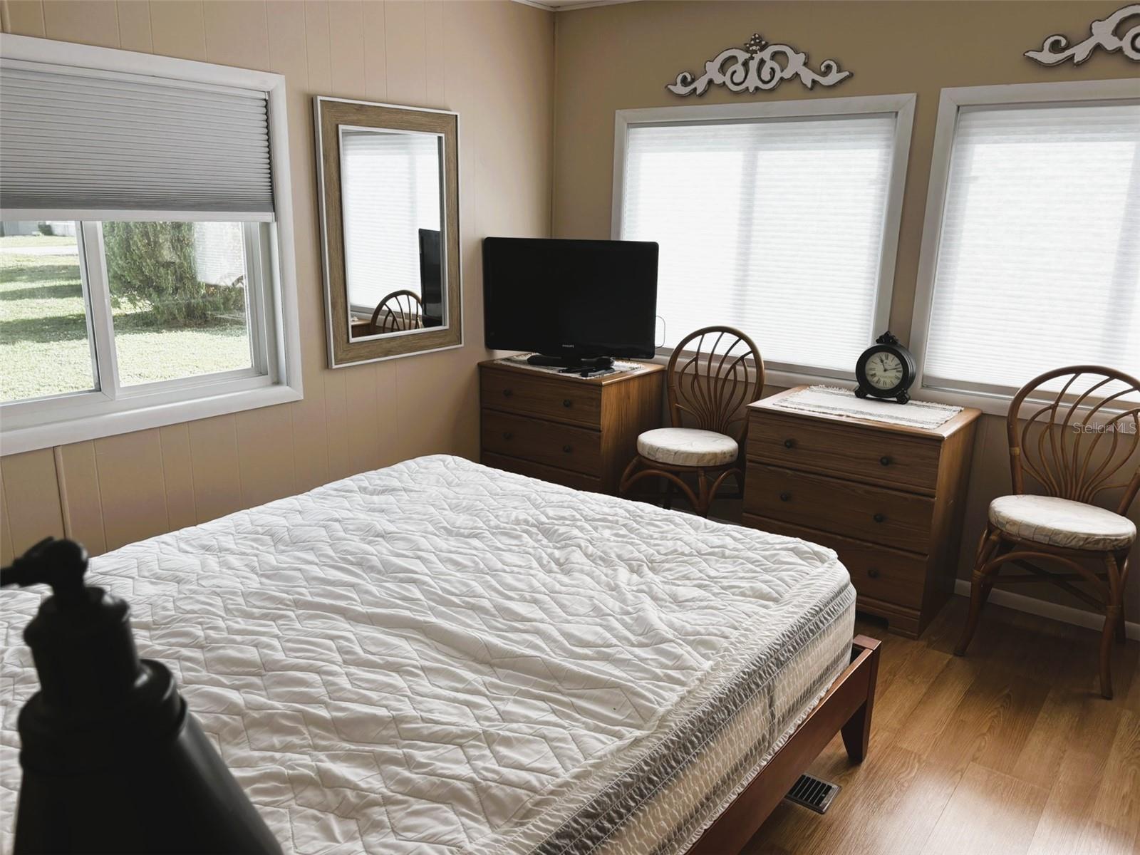 Image 17 of 30 For 6444 Haele Court