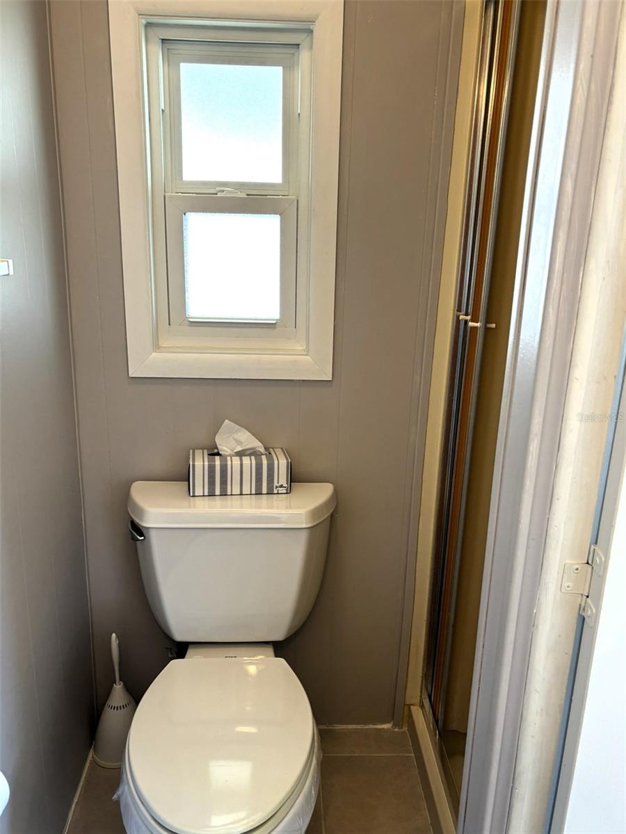 Image 19 of 30 For 6444 Haele Court