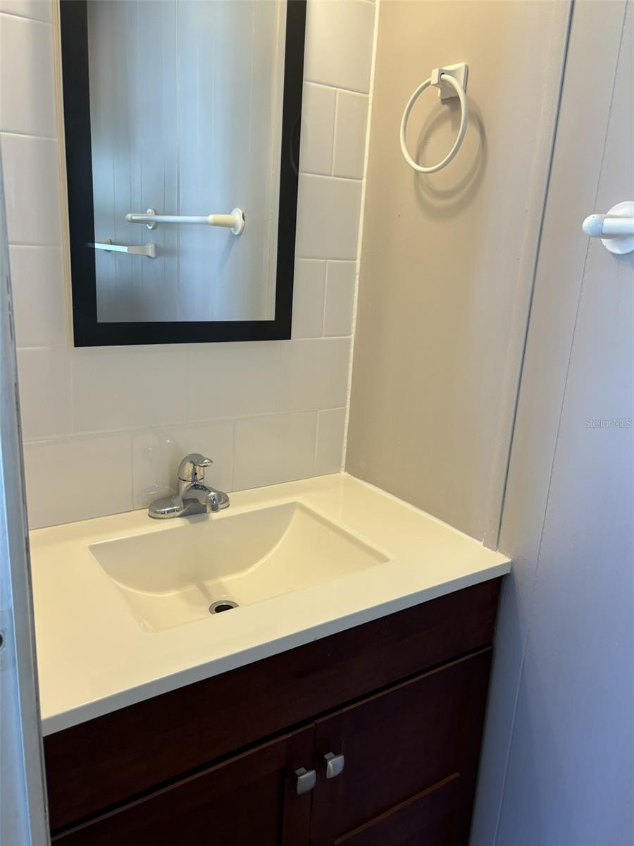 Image 20 of 30 For 6444 Haele Court