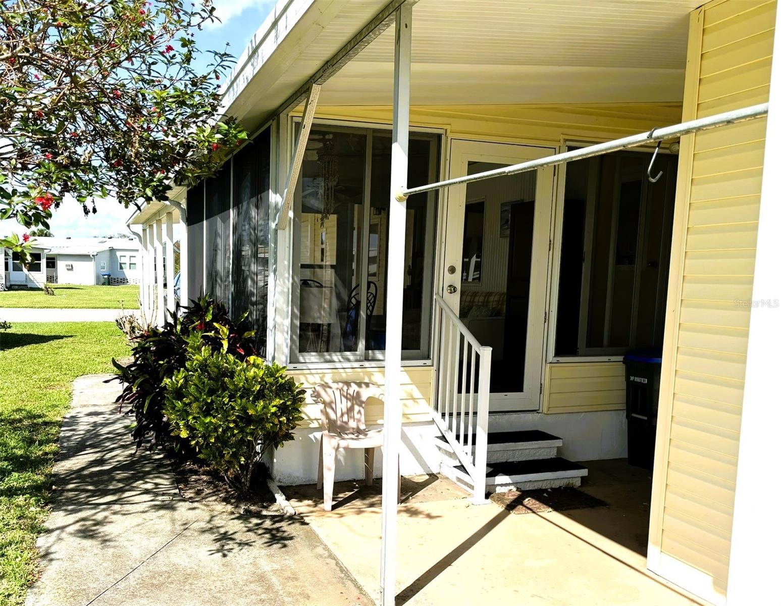 Image 6 of 30 For 6444 Haele Court