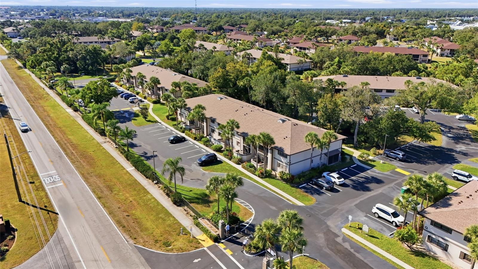 Image 45 of 47 For 1515 Forrest Nelson Boulevard N206